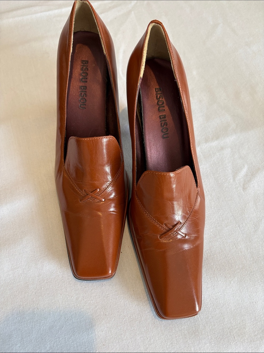 Bisou Bisou  8M shoe.